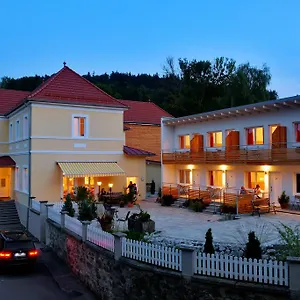 Penzion Garni Gambrinus, Pasov